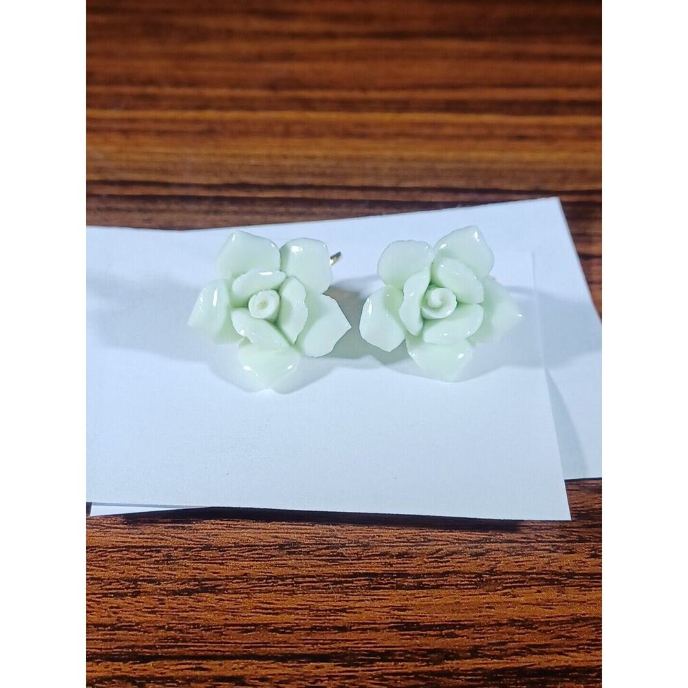 Vintage Ceramic Pale Green Clip On Rose Floral Earrings